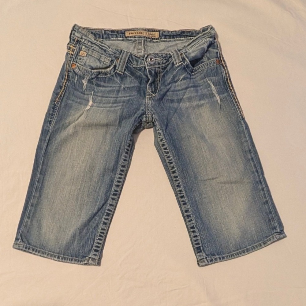 Big Star Sweet Ultra-Low Rise Bermuda Denim Shorts Medium Wash Distressed 28